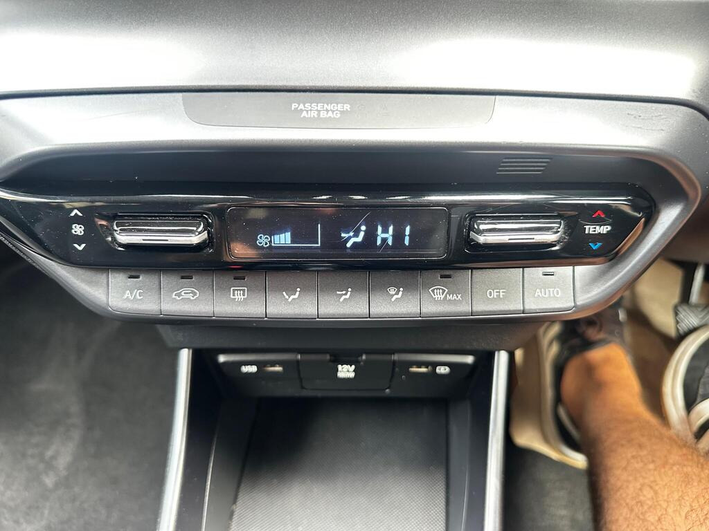 
								2021 Hyundai i20 1.0 T-GDi MHEV Premium full									