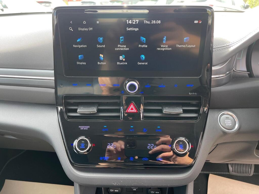 
								2019 Hyundai IONIQ 1.6 h-GDi 1st Edition DCT full									