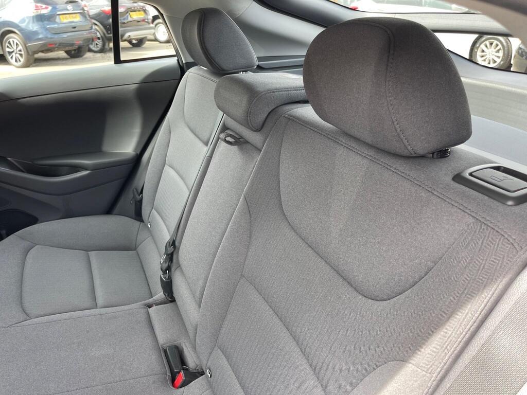 
								2019 Hyundai IONIQ 1.6 h-GDi 1st Edition DCT full									