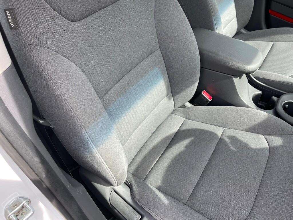 
								2019 Hyundai IONIQ 1.6 h-GDi 1st Edition DCT full									