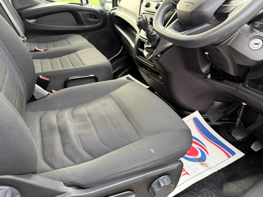 
								2022 Iveco Daily 2.3D HPI 14V 35S14V LWB H2 Manual full									