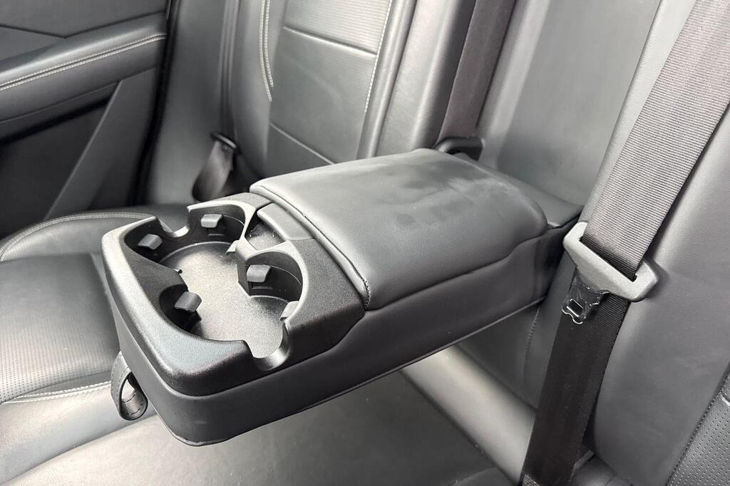 
								2020 Jaguar E-PACE 2.0 D180 R-Dynamic HSE Auto AWD full									