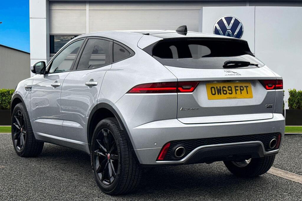 
								2020 Jaguar E-PACE 2.0 D180 R-Dynamic HSE Auto AWD full									