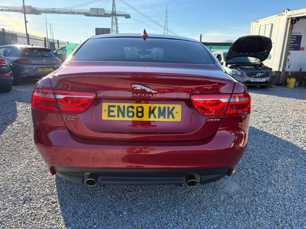 2018 Jaguar XE 2.0i GPF R-Sport Auto