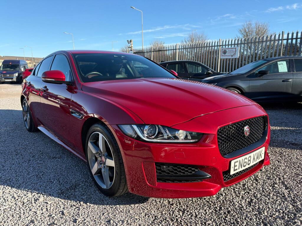2018 Jaguar XE 2.0i GPF R-Sport Auto