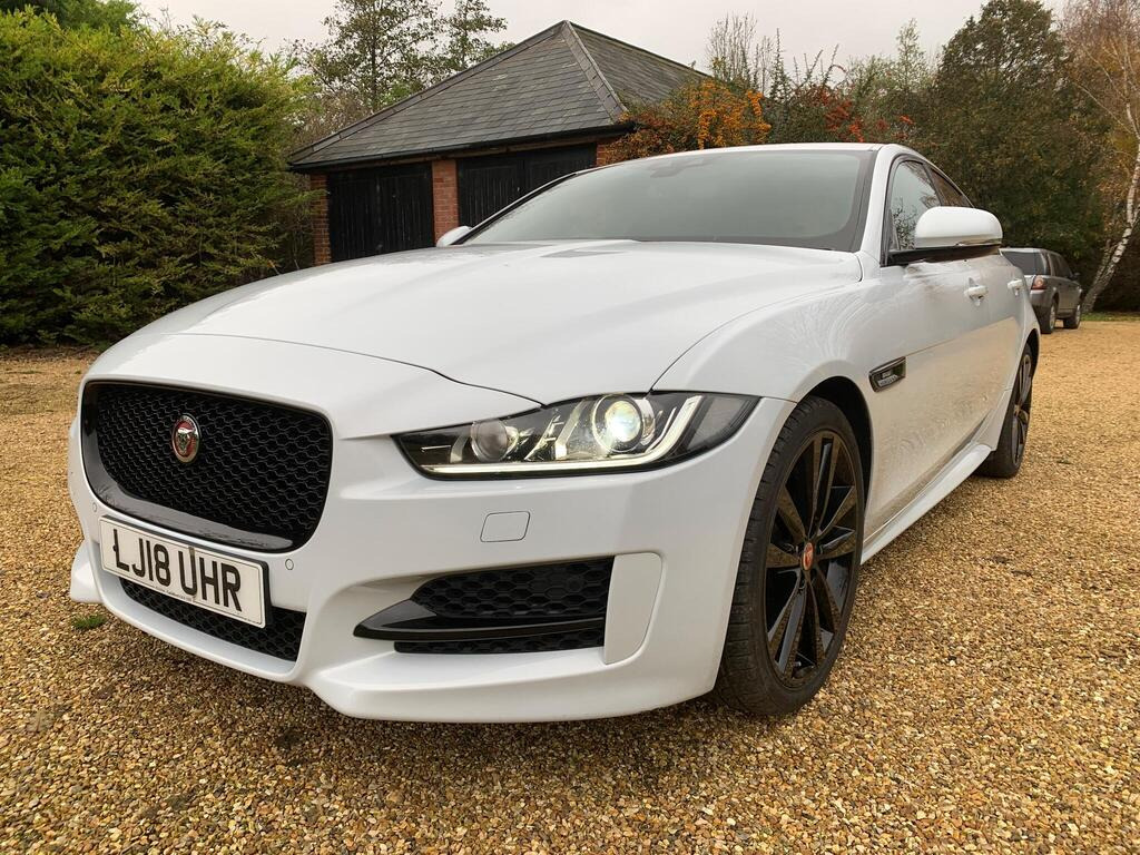 
								2018 Jaguar XE 2.0i R-Sport Auto full									