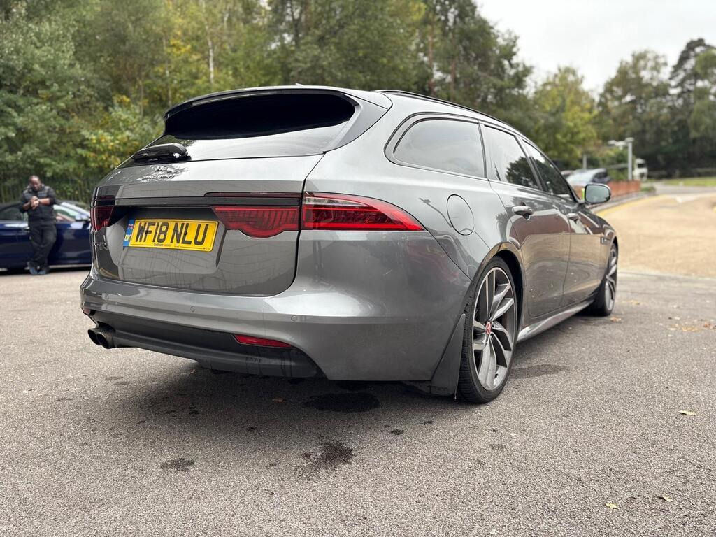 
								2018 Jaguar XF 2.0d R-Sport Sportbrake Auto full									