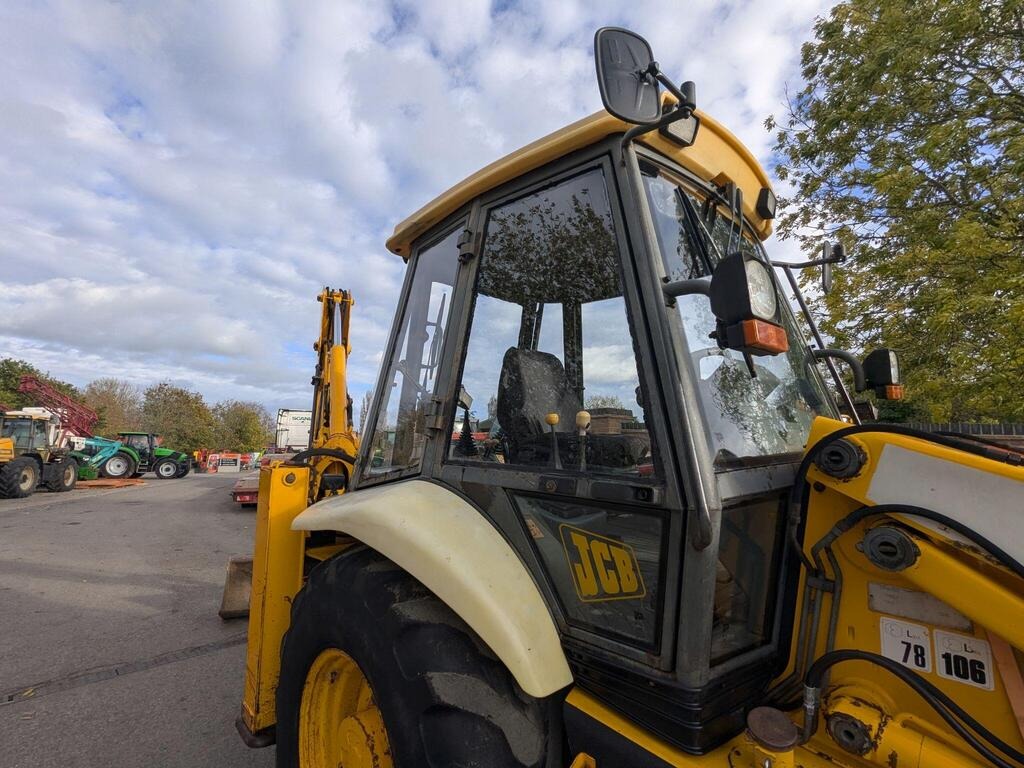 
								1994 JCB 3CX Backhoe Loader full									
