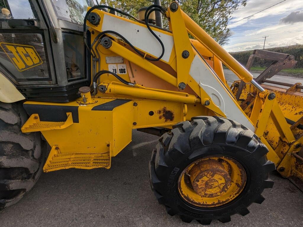
								1994 JCB 3CX Backhoe Loader full									