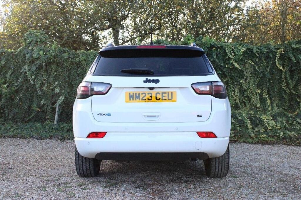 
								2023 Jeep Compass 1.3 GSE T4 11.4kWh S Auto 4xe full									