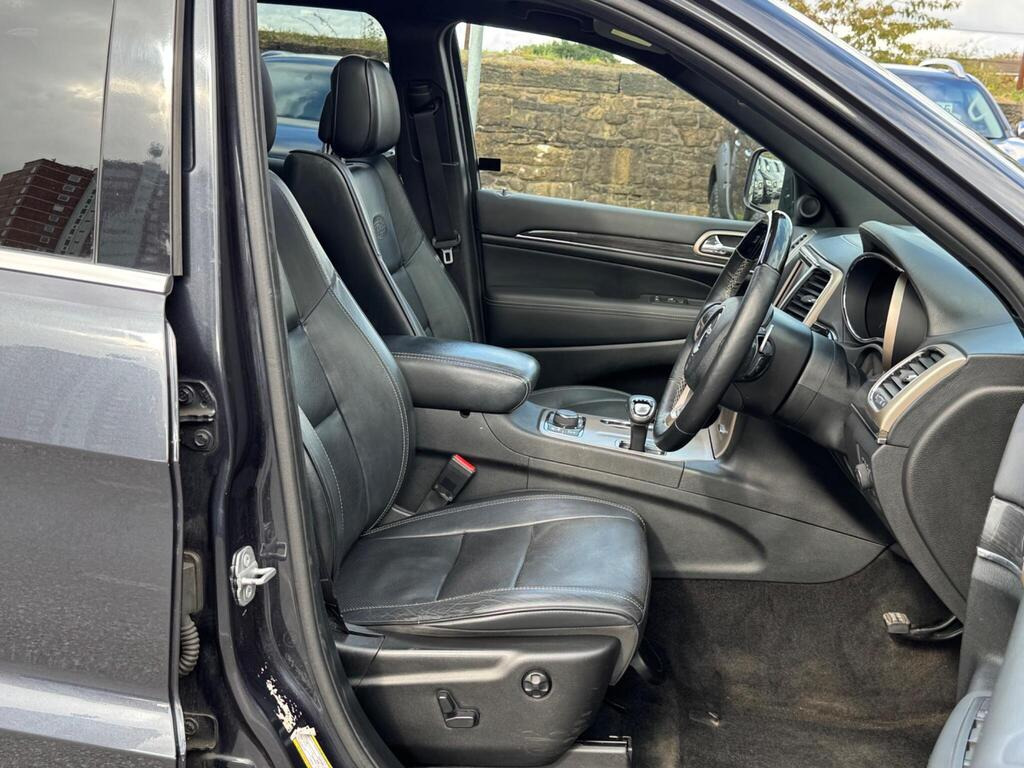 
								2014 Jeep Grand Cherokee3.0 V6 CRD Overland Auto 4WD full									