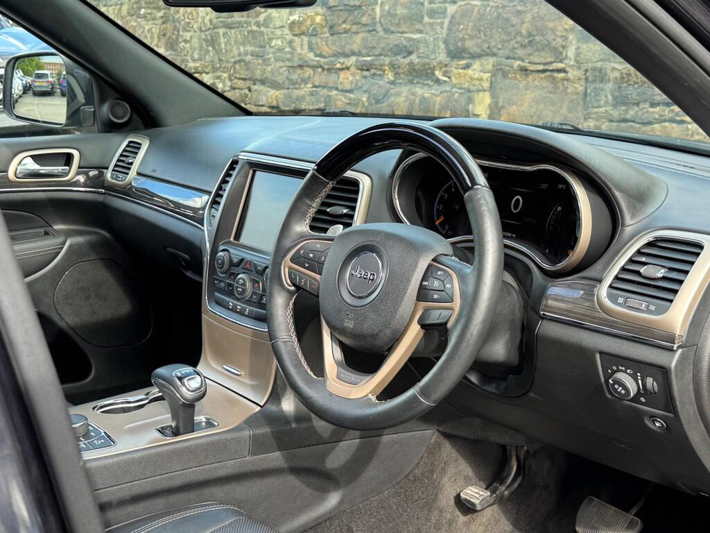 
								2014 Jeep Grand Cherokee3.0 V6 CRD Overland Auto 4WD full									