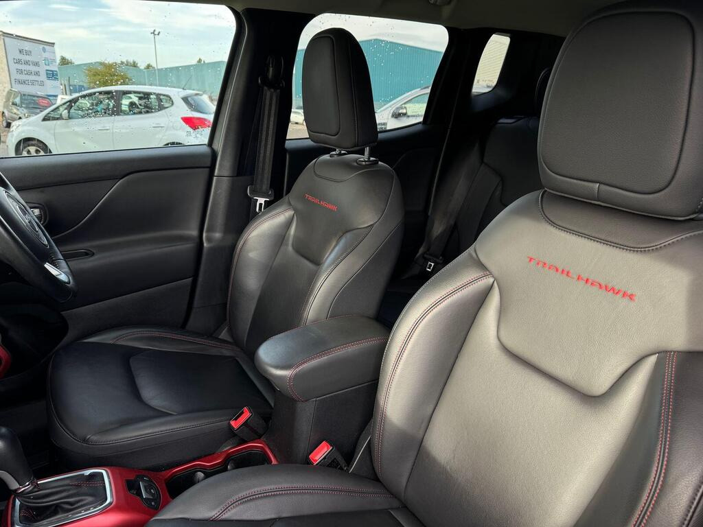 
								2021 Jeep Renegade 1.3 GSE T4 11.4kWh Trailhawk Auto 4xe full									