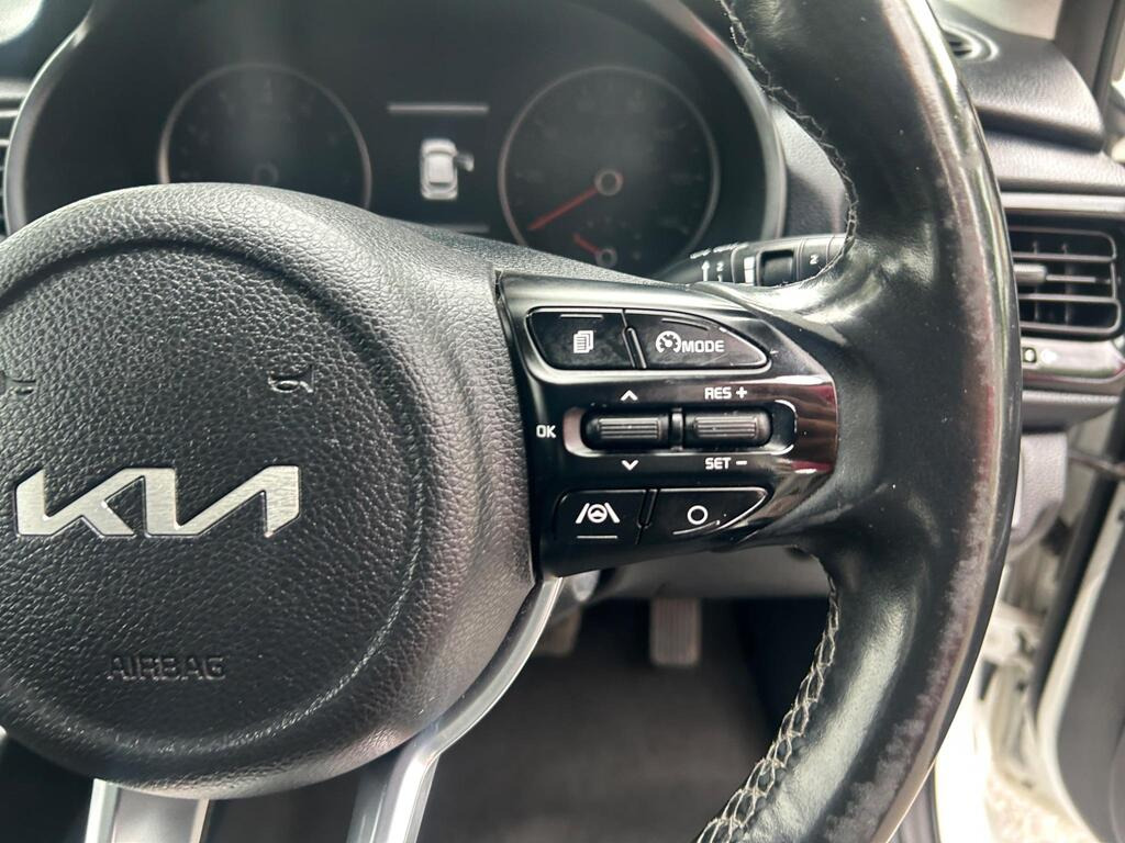 
								2021 Kia Rio 1.0 T-GDi MHEV 3 DCT full									