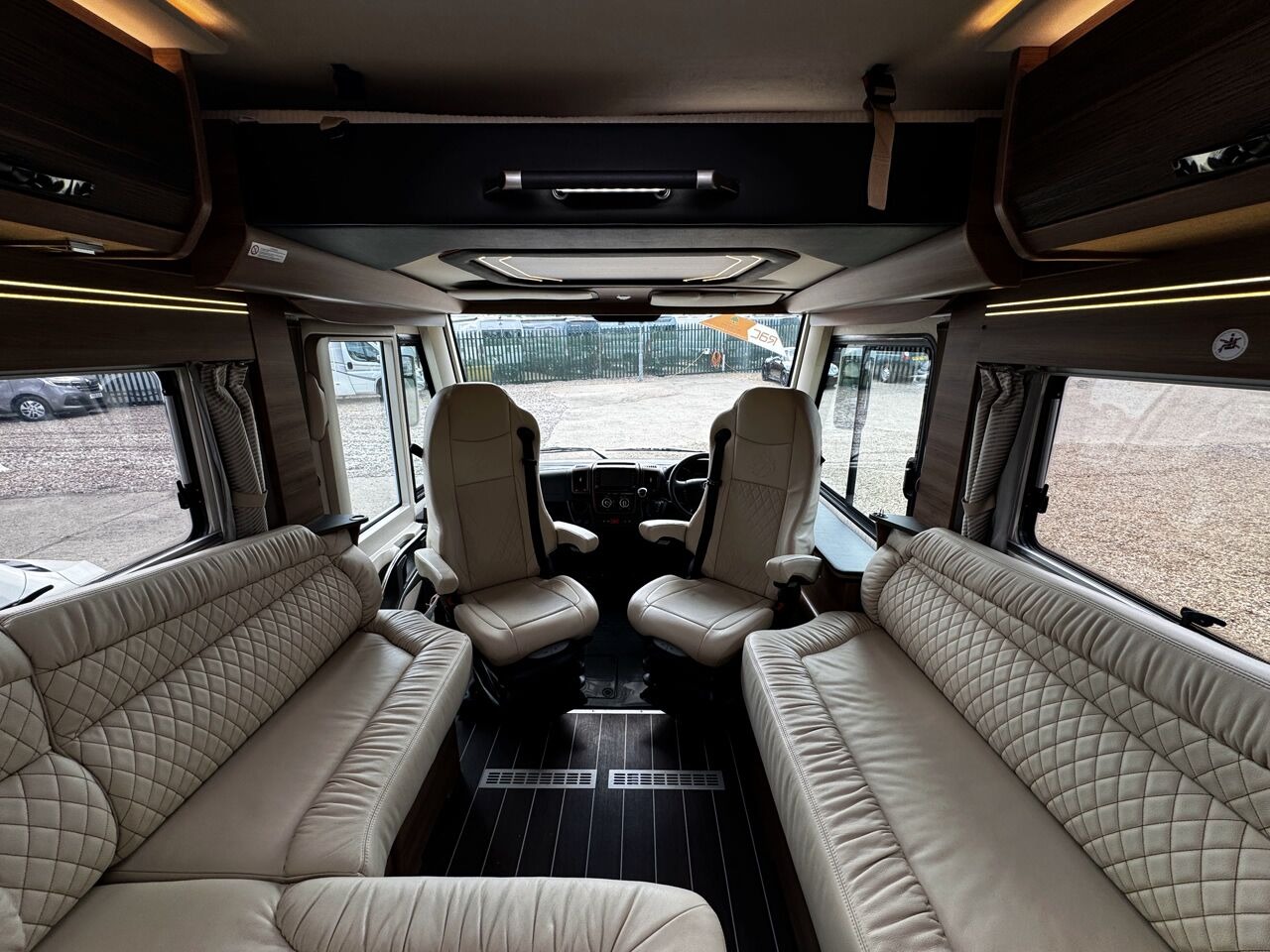 
								2021 Knaus Sun i900LX A-Class Motorhome full									