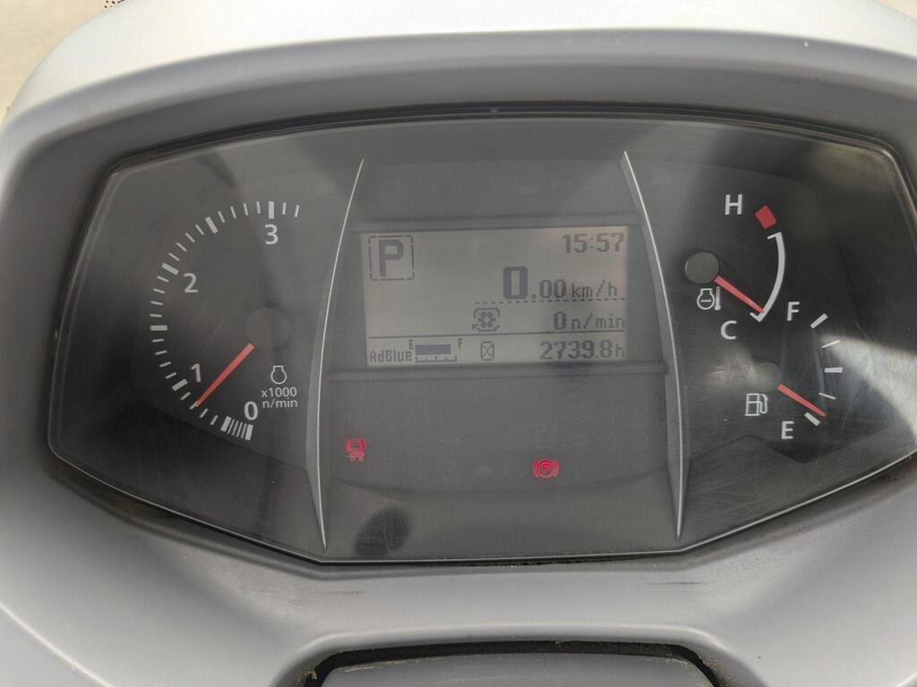 
								2018 Kubota M5111 Tractor full									