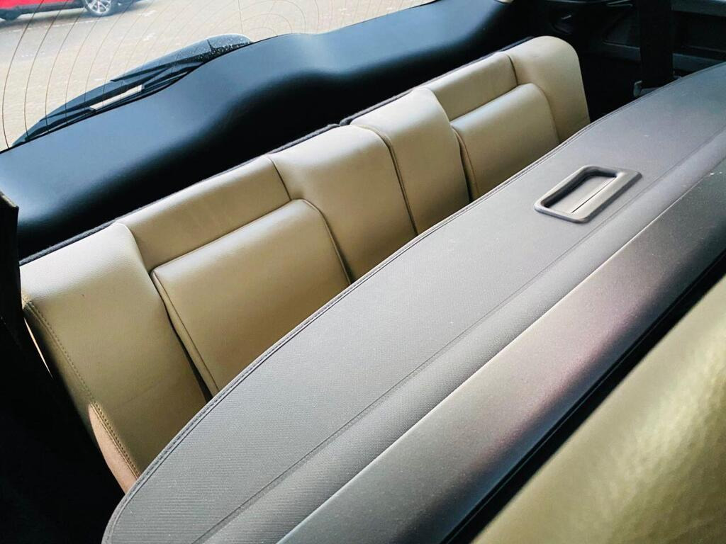 
								2018 Land Rover Discovery Sport 2.0 TD4 HSE Auto 4WD full									