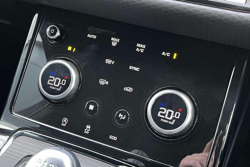 
								2020 Land Rover Range Rover Evoque 2.0 D150 R-Dynamic FWD full									