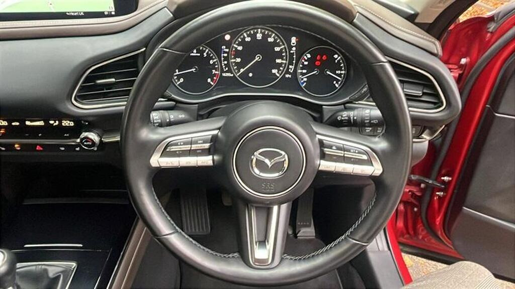 
								2022 Mazda CX-30 2.0 e-Skyactiv-G MHEV GT Sport Tech full									