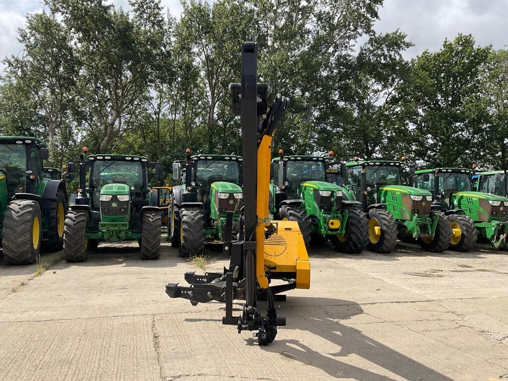 2018 McConnel PA6585 Mower