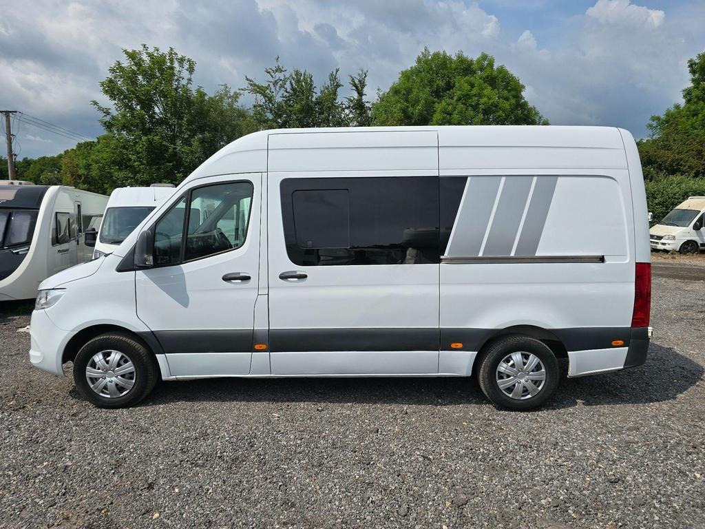 2019 Mercedes-Benz Sprinter Stealth Camper 2.1