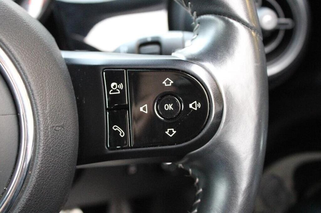 
								2022 MINI Hatch 2.0 Cooper S Sport full									