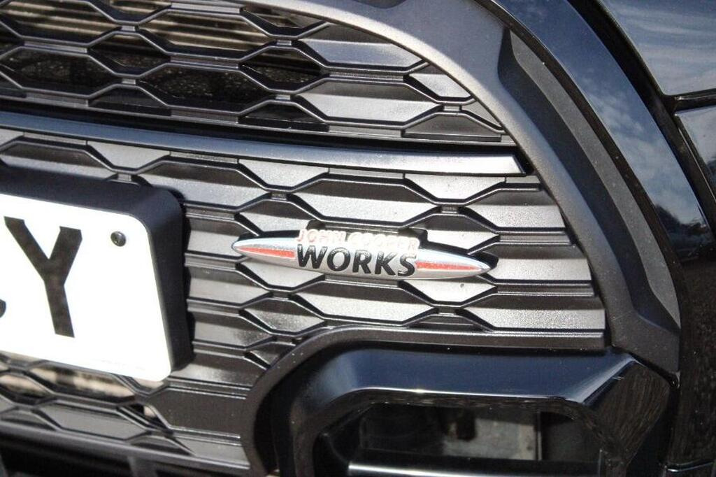 
								2022 MINI Hatch 2.0 Cooper S Sport full									