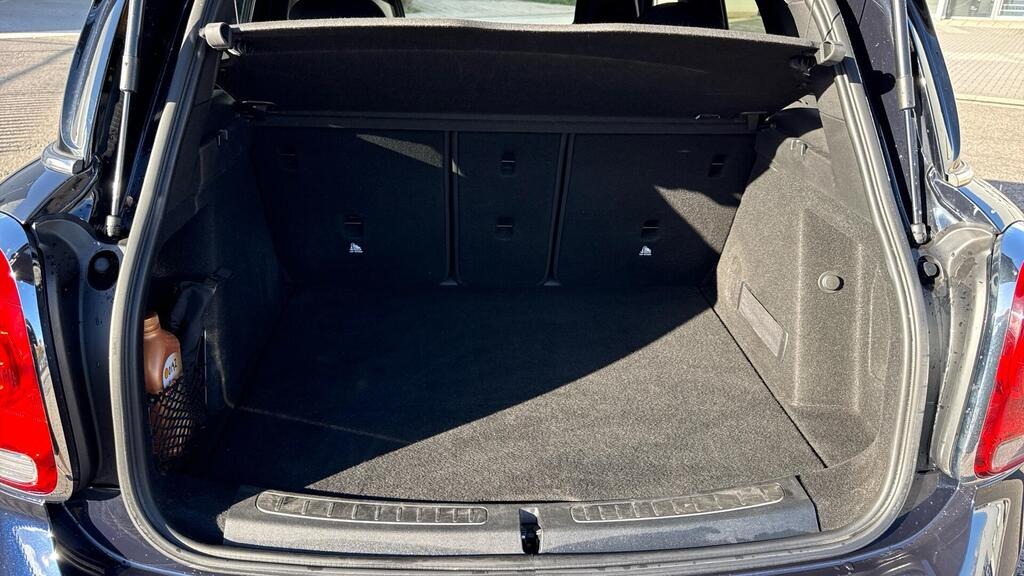 
								2019 MINI Countryman 2.0 Cooper S Sport Steptronic full									