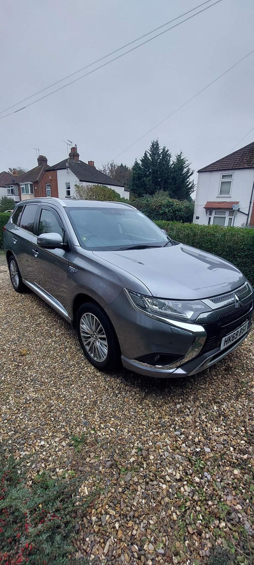 
								2019 Mitsubishi Outlander 2.4h TwinMotor 13.8kWh Design CVT 4WD full									