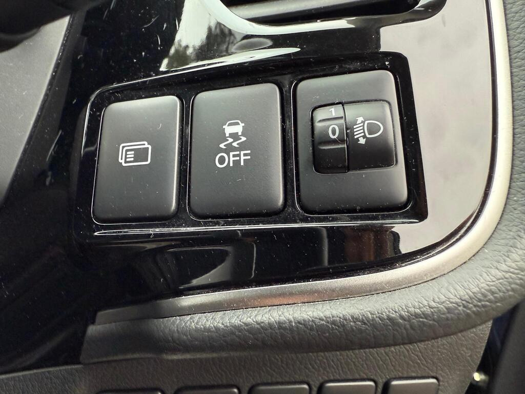 
								2018 Mitsubishi Outlander 2.2 DI-D 3 Auto 4WD full									