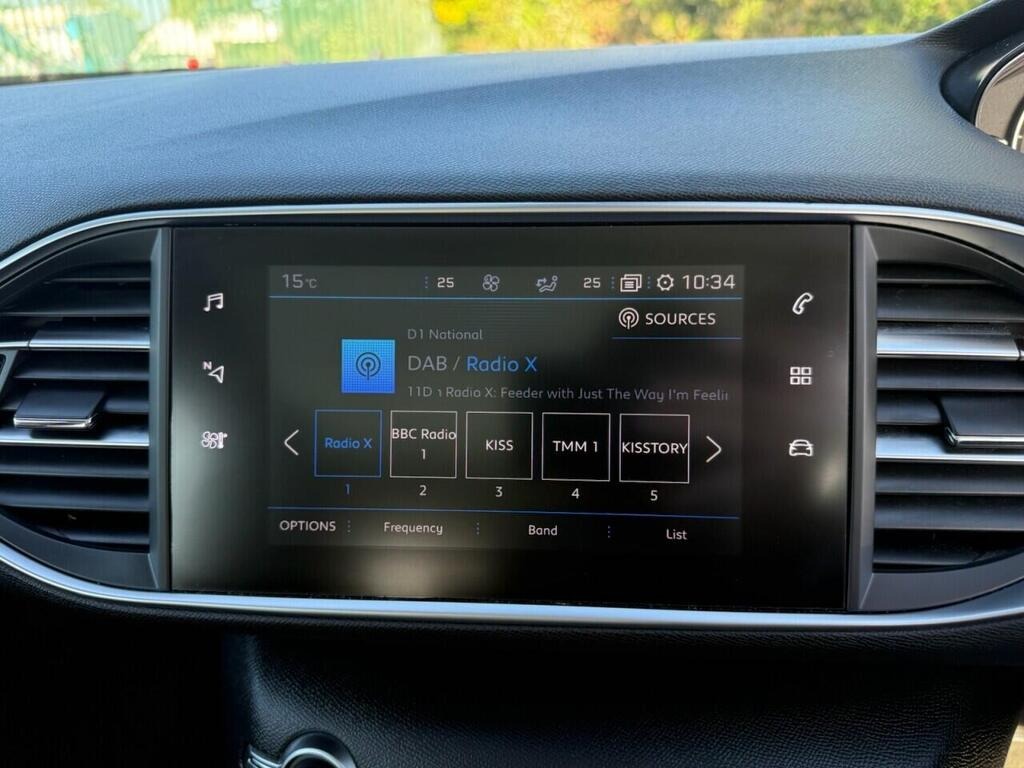 
								2019 Peugeot 308 1.2 PureTech GPF Allure EAT full									