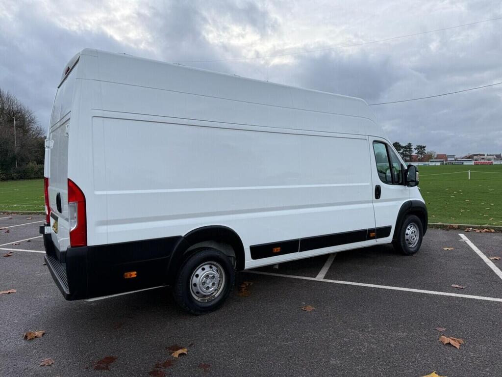 2020 Peugeot Boxer 2.2 BlueHDi 435 Professional L4 H3