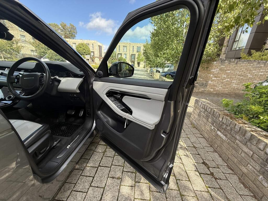 
								2020 Land Rover Range Rover Evoque 2.0 P200 MHEV R-Dynamic S Auto 4WD full									