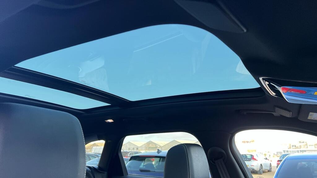 
								2023 Land Rover Range Rover Velar 2.0 D200 MHEV full									