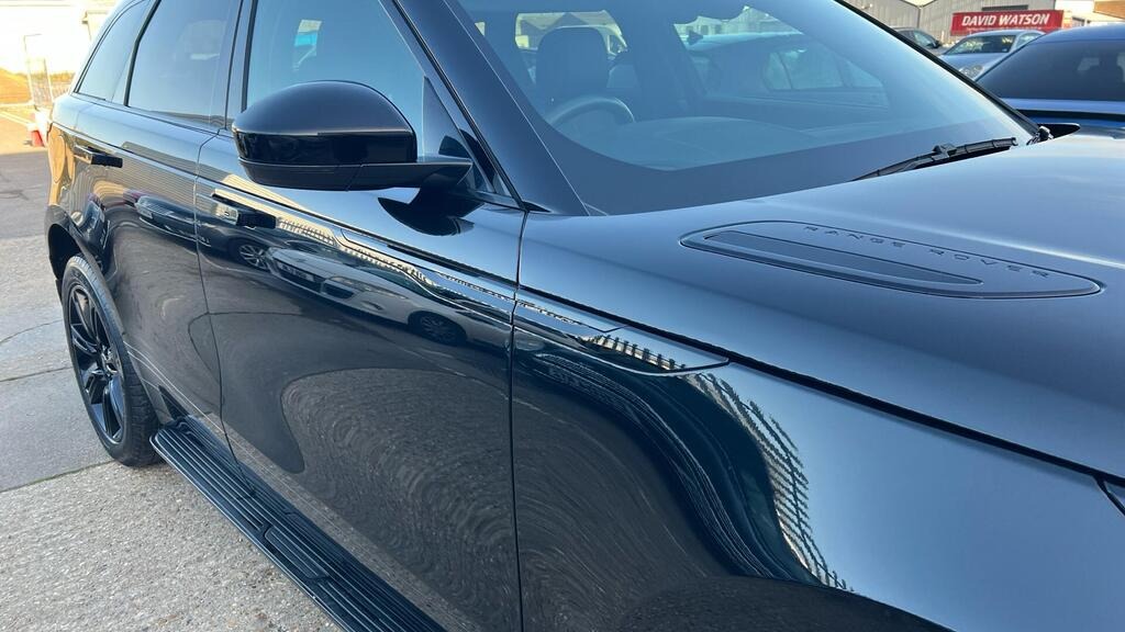 
								2023 Land Rover Range Rover Velar 2.0 D200 MHEV full									