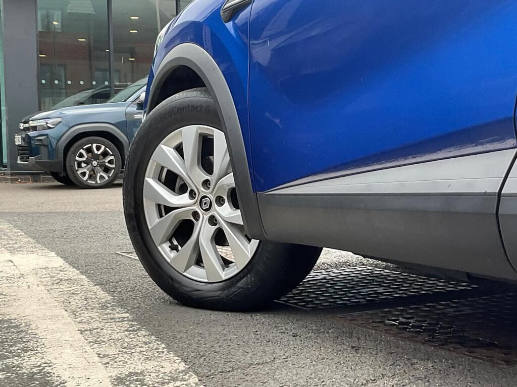 
								2022 Renault Captur 1.0 TCe Iconic Edition full									