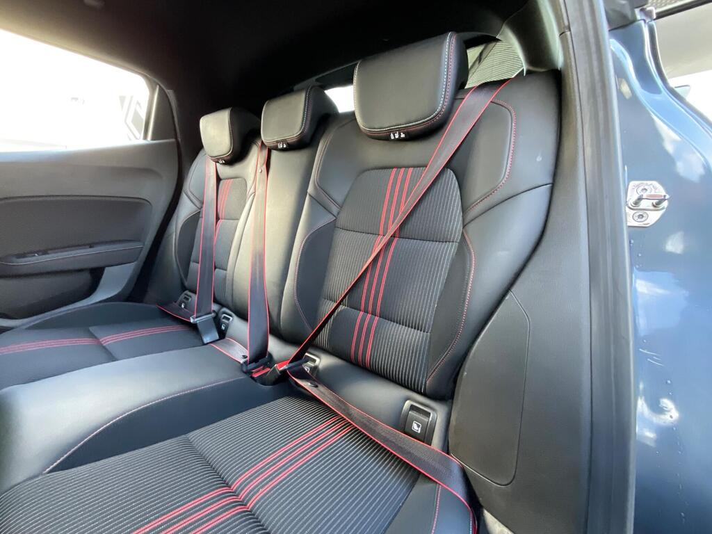 
								2020 Renault Clio 1.3 TCe RS Line EDC full									