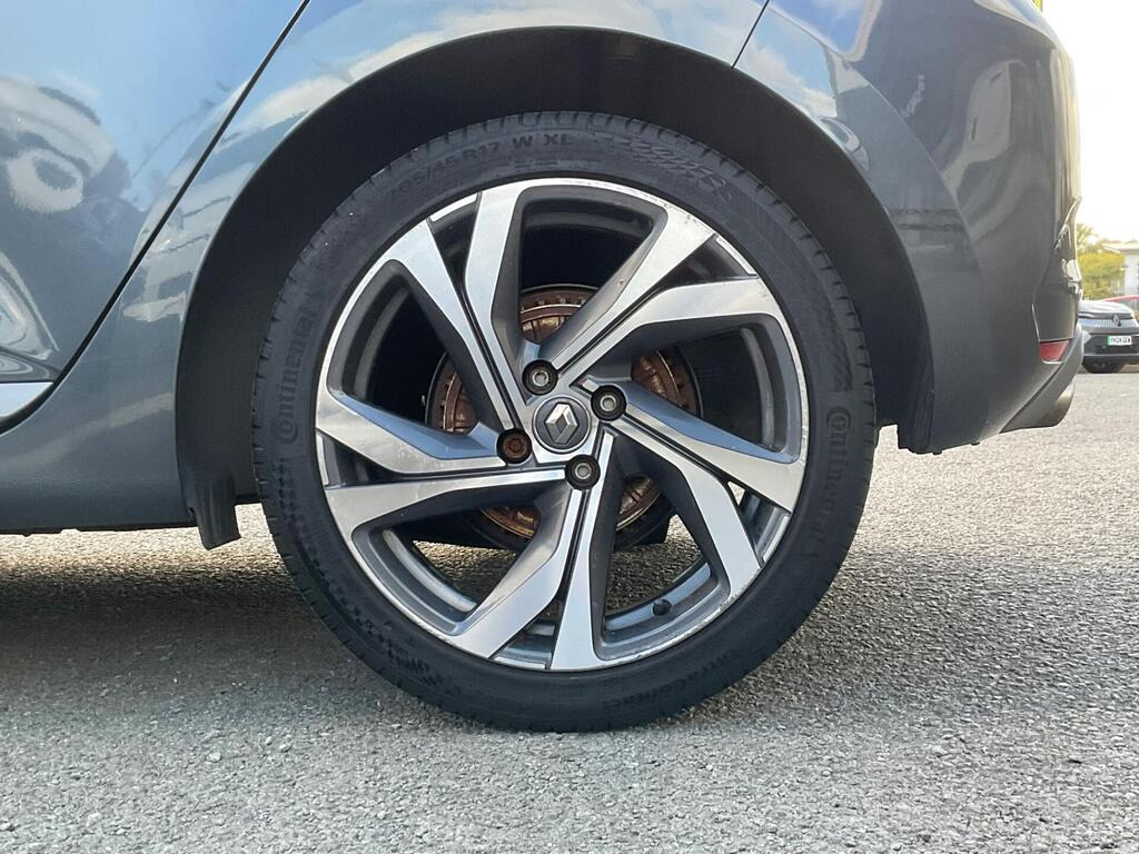 
								2020 Renault Clio 1.3 TCe RS Line EDC full									