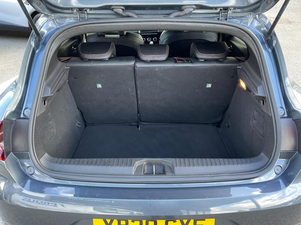 
								2020 Renault Clio 1.3 TCe RS Line EDC full									