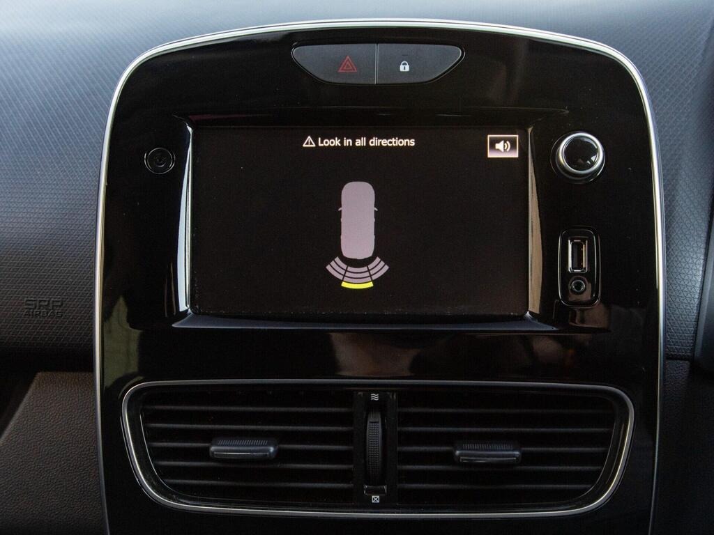 
								2019 Renault Clio 0.9 TCe Iconic full									