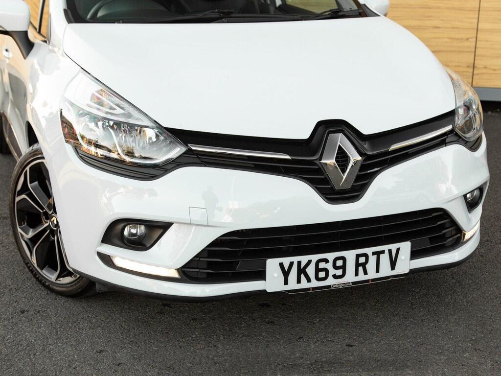 
								2019 Renault Clio 0.9 TCe Iconic full									