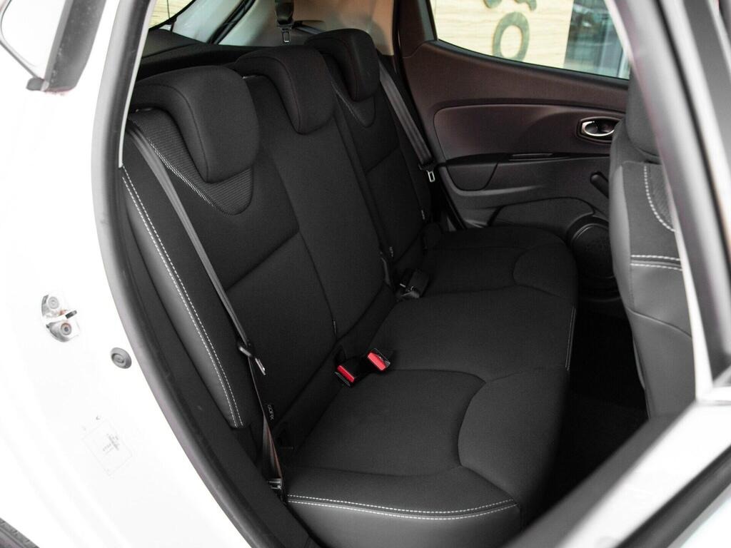 
								2019 Renault Clio 0.9 TCe Iconic full									