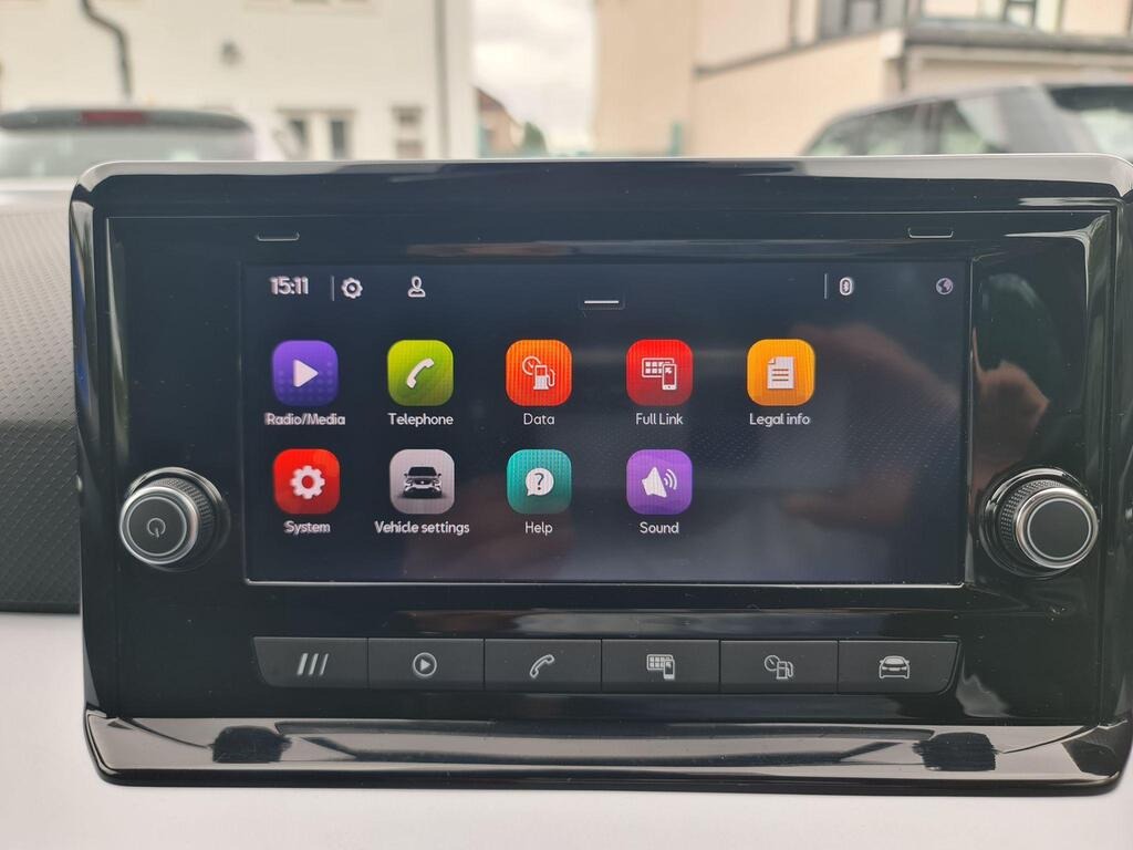 
								2023 SEAT Arona 1.0 TSI FR Edition full									