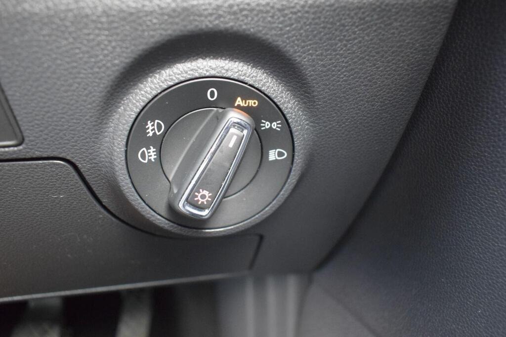 
								2019 SEAT Ibiza 1.0 TSI FR full									