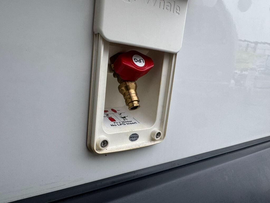 
								2018 Swift Basecamp 2 full									