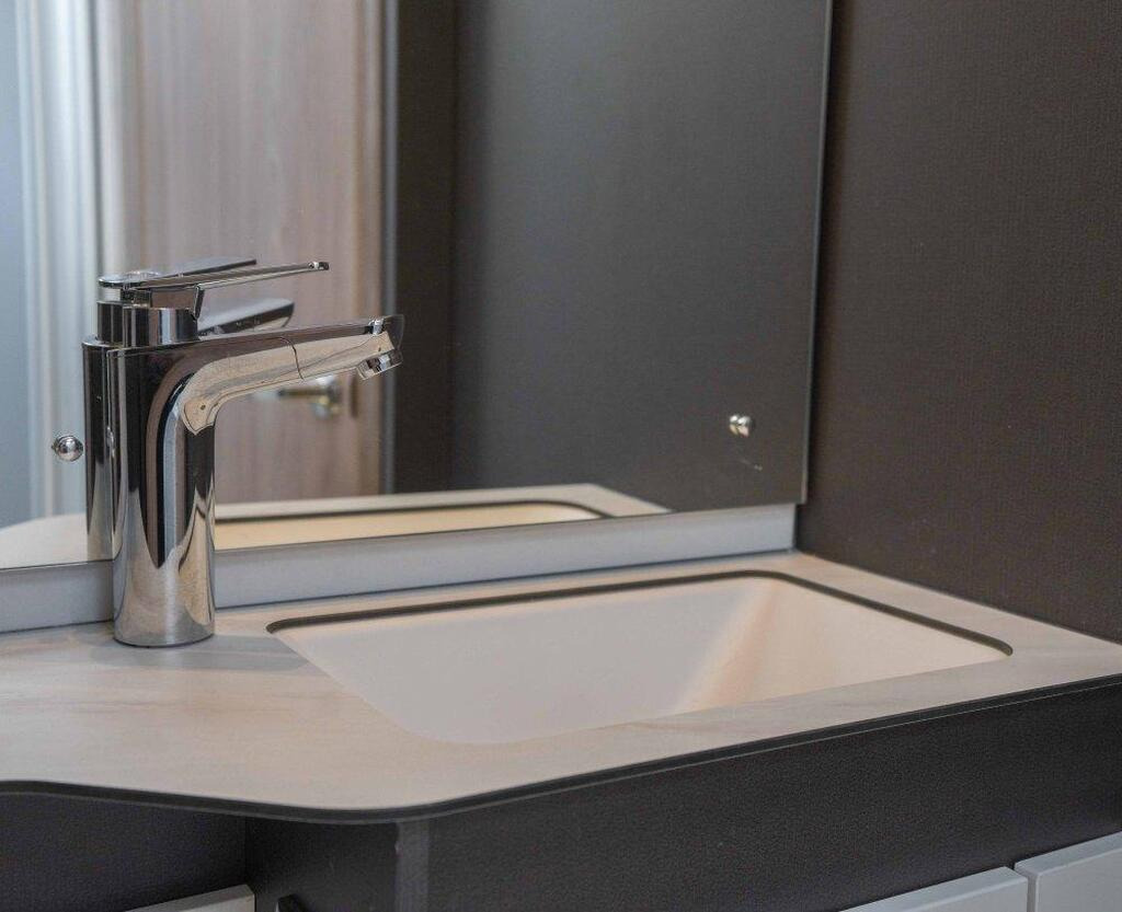 2024 Swift Kon-Tiki 894 180BHP Auto