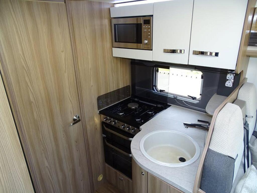 
								2016 Swift Toscane 2.3 full									