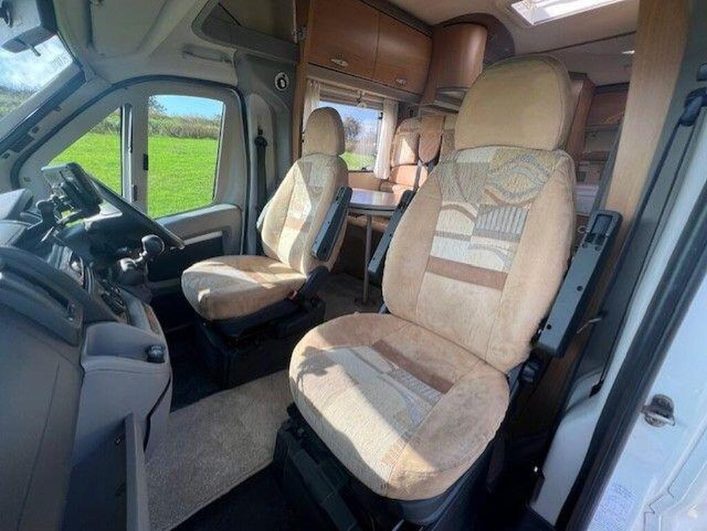 
								2008 Swift Voyager 685 FB6spd Manual 2.3 full									