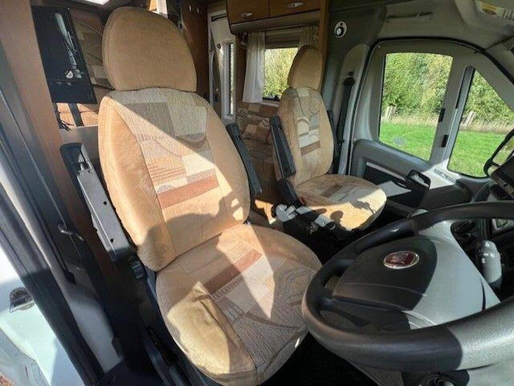 
								2008 Swift Voyager 685 FB6spd Manual 2.3 full									