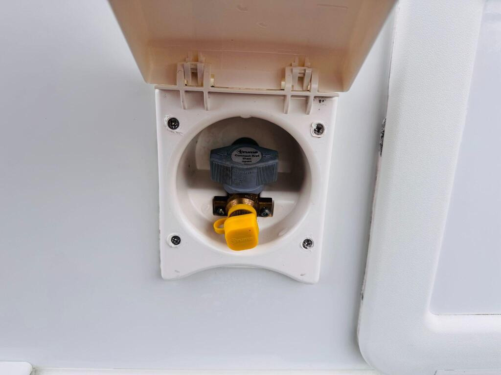 
								2020 Swift Sprite Major 4 EB Sunrise 560 full									